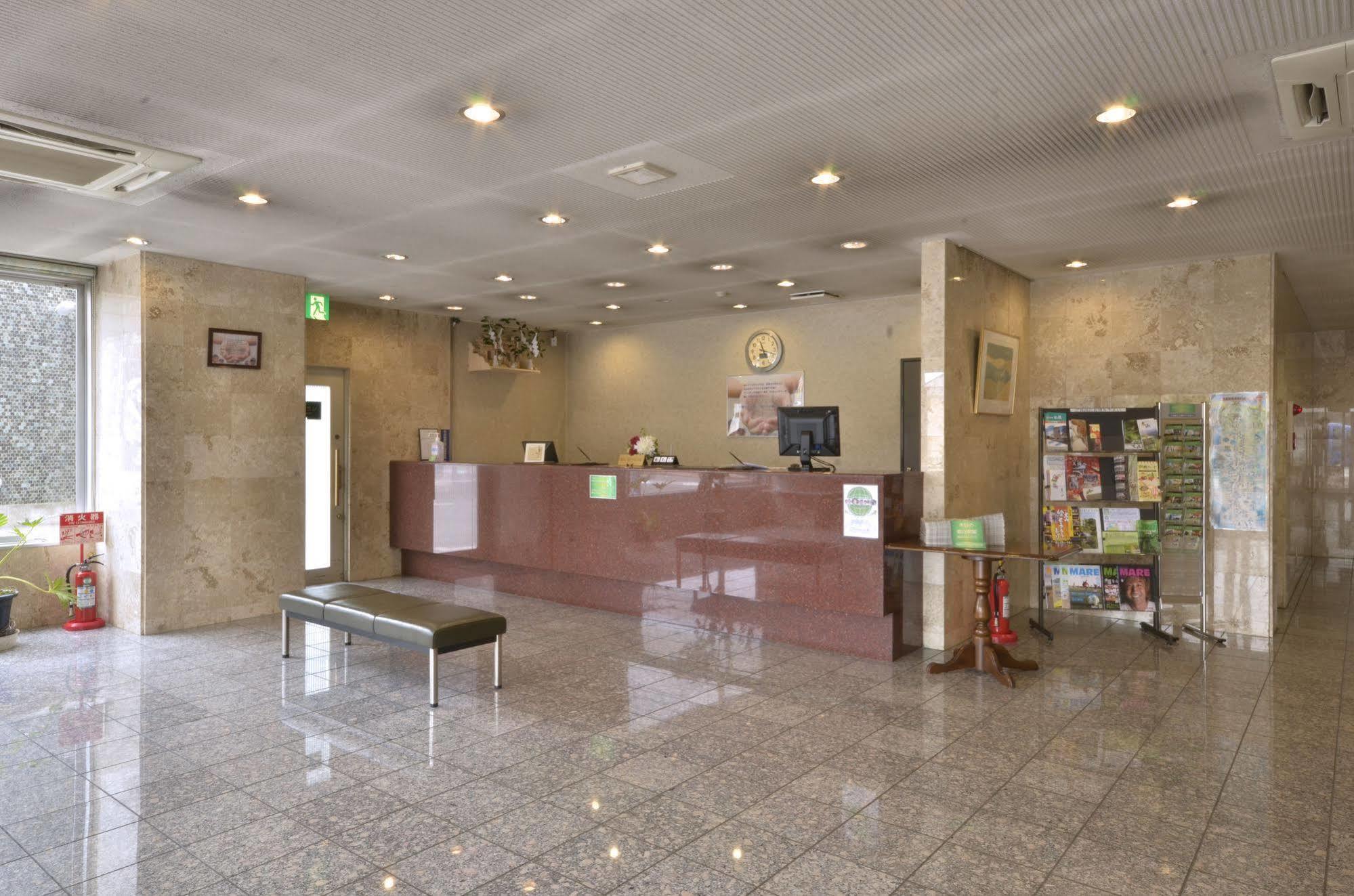 Hotel Select Inn Isehara Екстериор снимка
