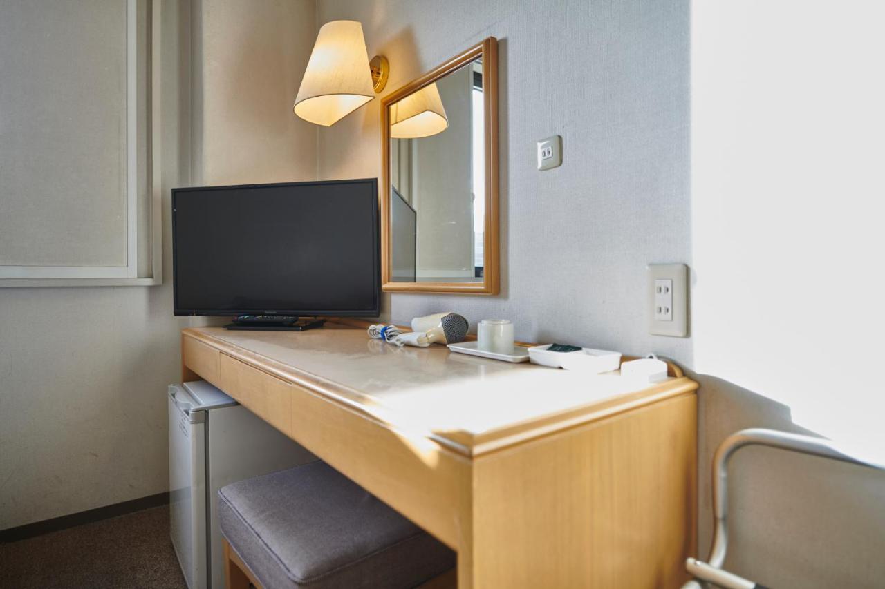 Hotel Select Inn Isehara Екстериор снимка